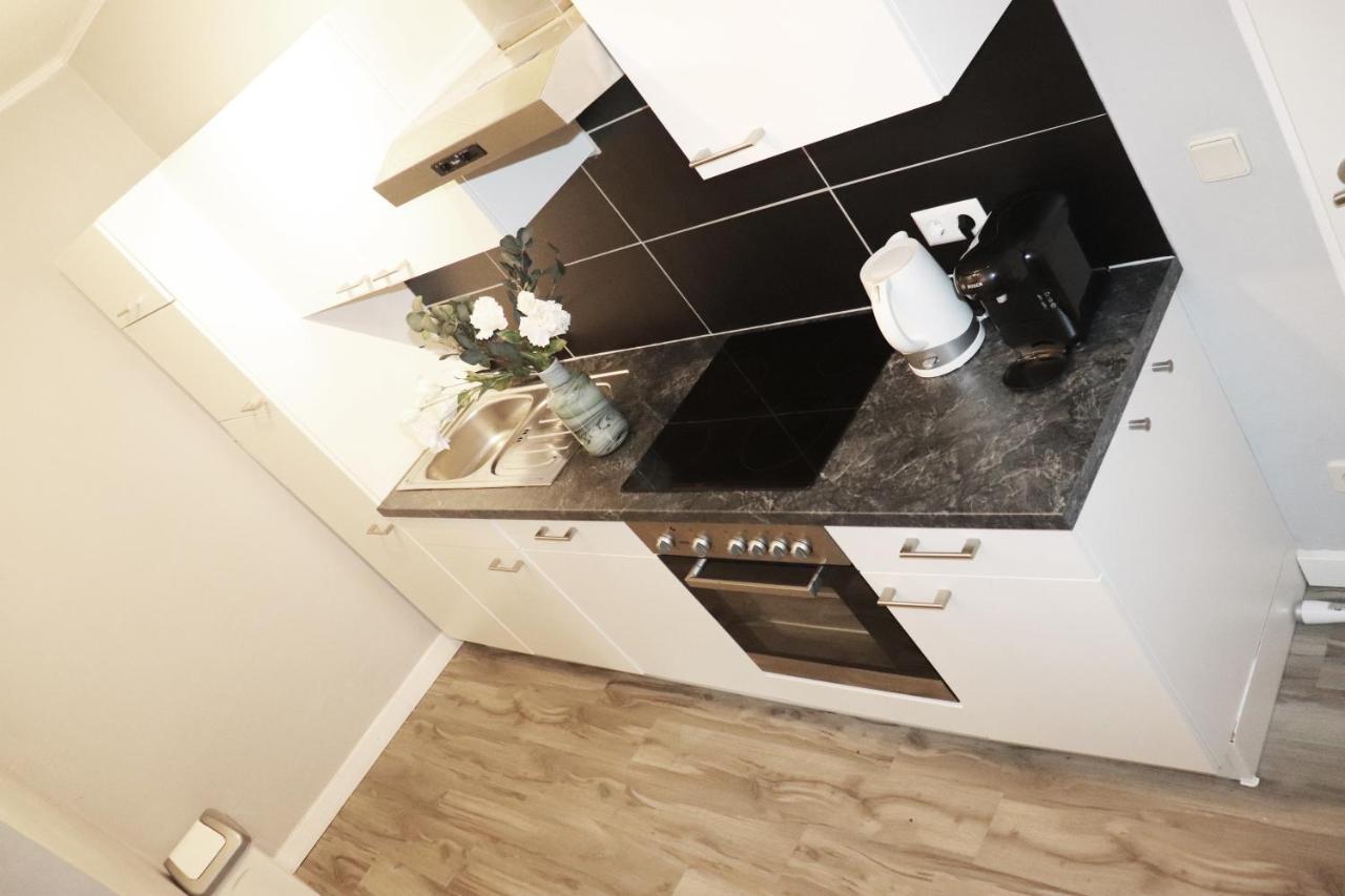 Seebrise Velden - Quiet Location, 10 Minutes Walk To Lake Velden am Worthersee Bagian luar foto